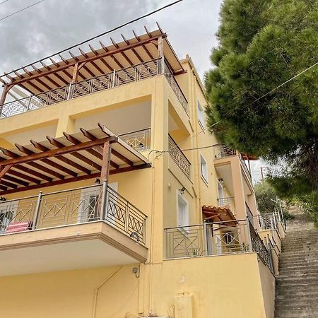 Afroditi'S Apartment Superb View Githio Exterior foto