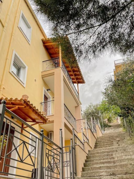 Afroditi'S Apartment Superb View Githio Exterior foto